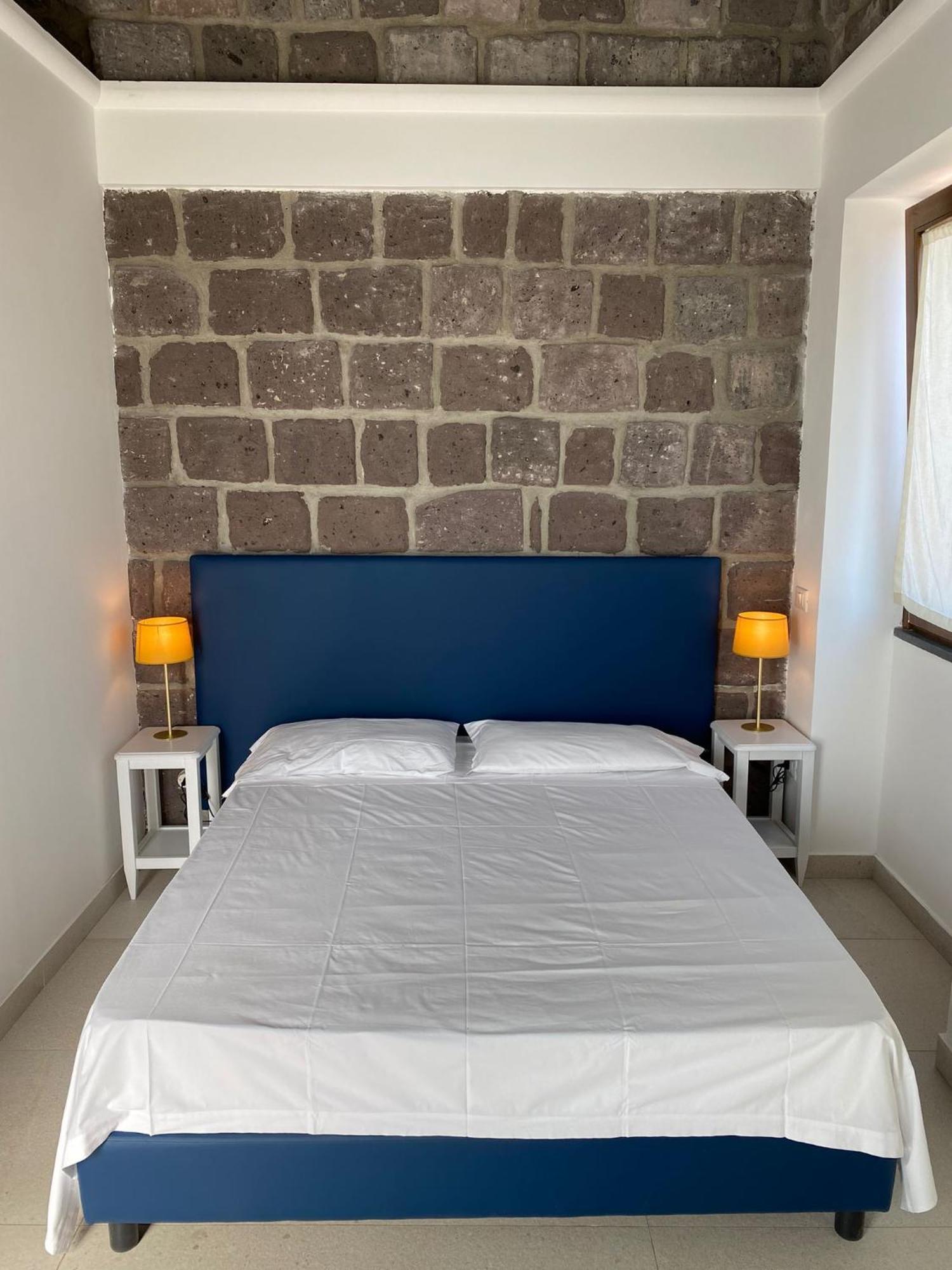 Torre Delle Grazie Sorrento Suite วีโกเอเกวนเซ ภายนอก รูปภาพ