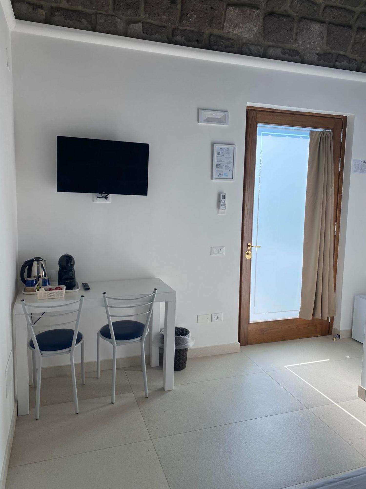 Torre Delle Grazie Sorrento Suite วีโกเอเกวนเซ ห้อง รูปภาพ