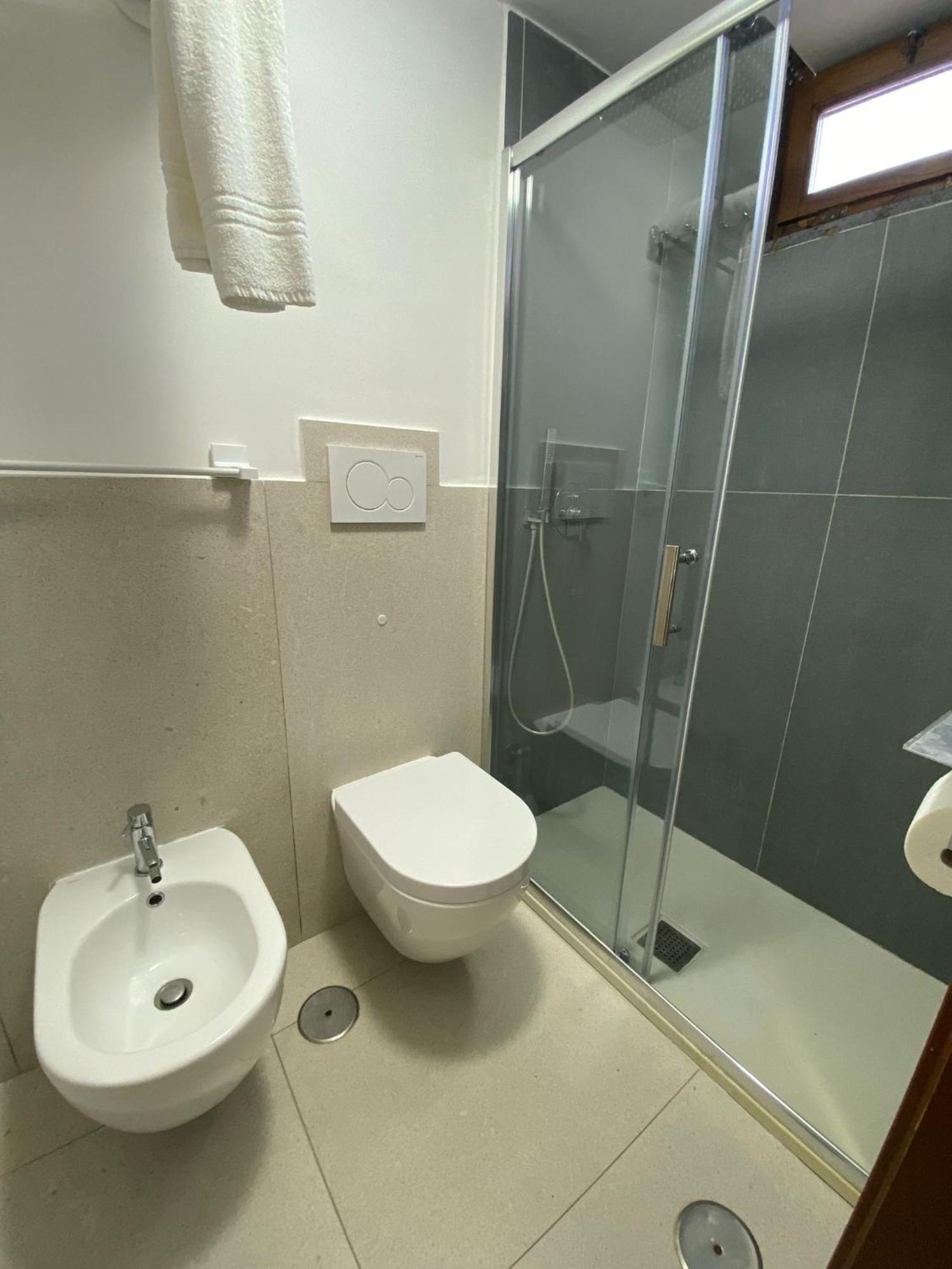 Torre Delle Grazie Sorrento Suite วีโกเอเกวนเซ ห้อง รูปภาพ