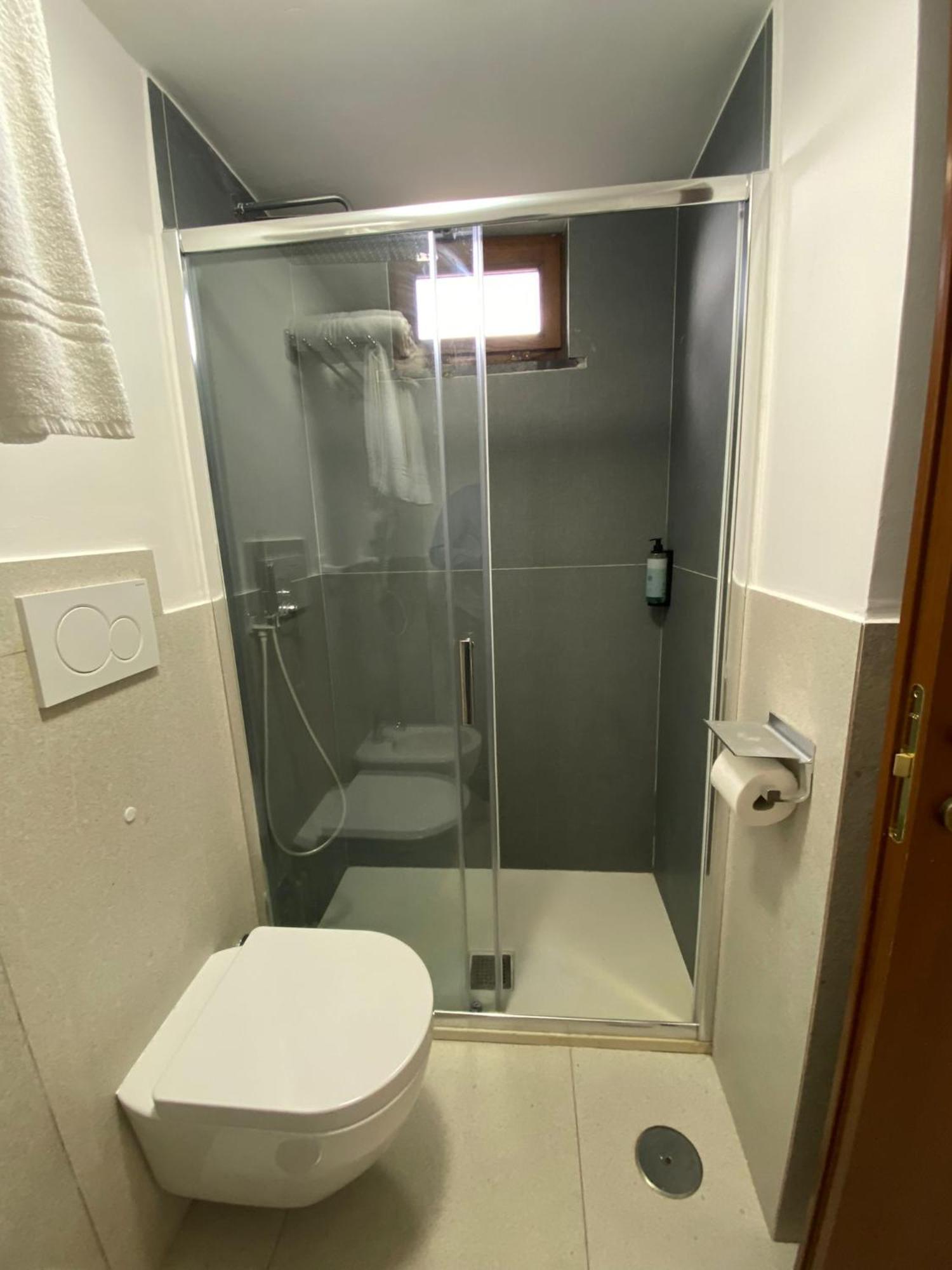 Torre Delle Grazie Sorrento Suite วีโกเอเกวนเซ ห้อง รูปภาพ
