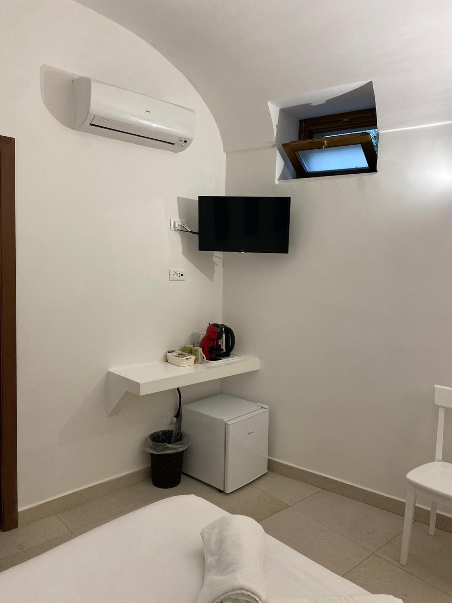 Torre Delle Grazie Sorrento Suite วีโกเอเกวนเซ ห้อง รูปภาพ